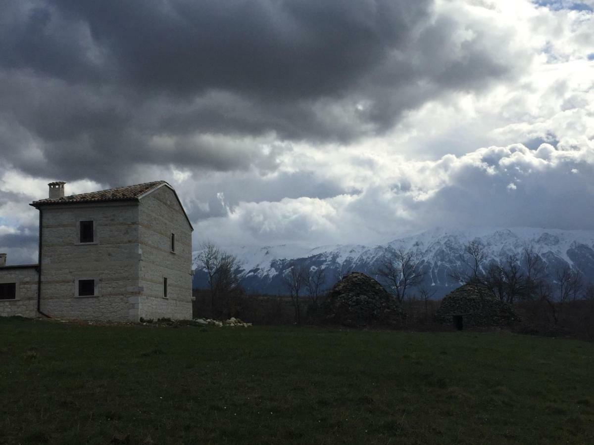 Pezzelelle Villa Roccamorice Bagian luar foto