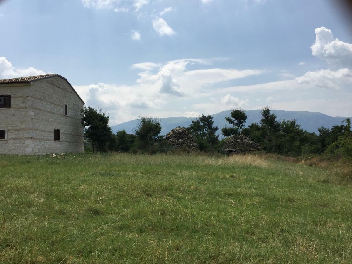 Pezzelelle Villa Roccamorice Bagian luar foto
