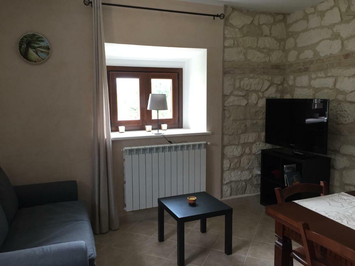 Pezzelelle Villa Roccamorice Bagian luar foto